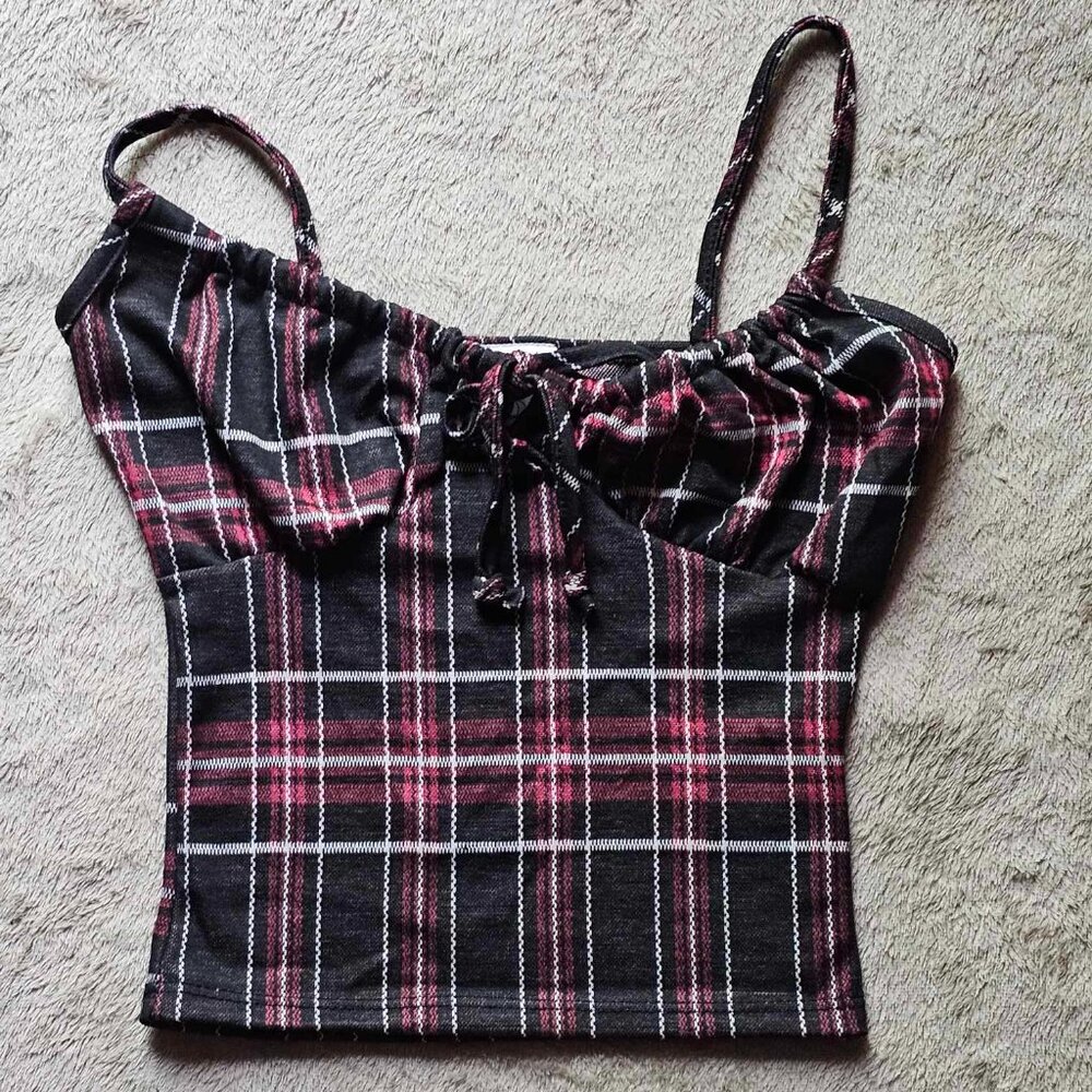 LIVI by Olivia Rae Red & Black Plaid Crop Tank
